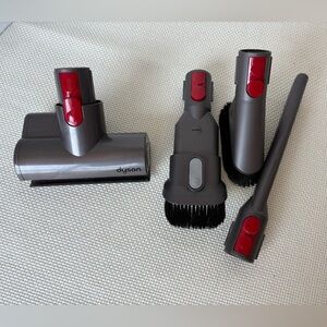 Dyson Cyclone V10 Stick Vaccum  Accessories Pack of 4